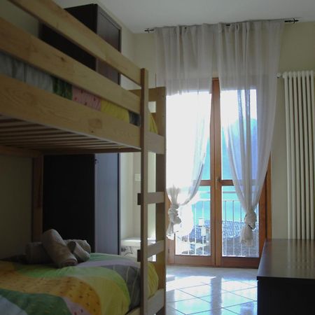 Typical Apartment In Valtellina Sondrio Extérieur photo