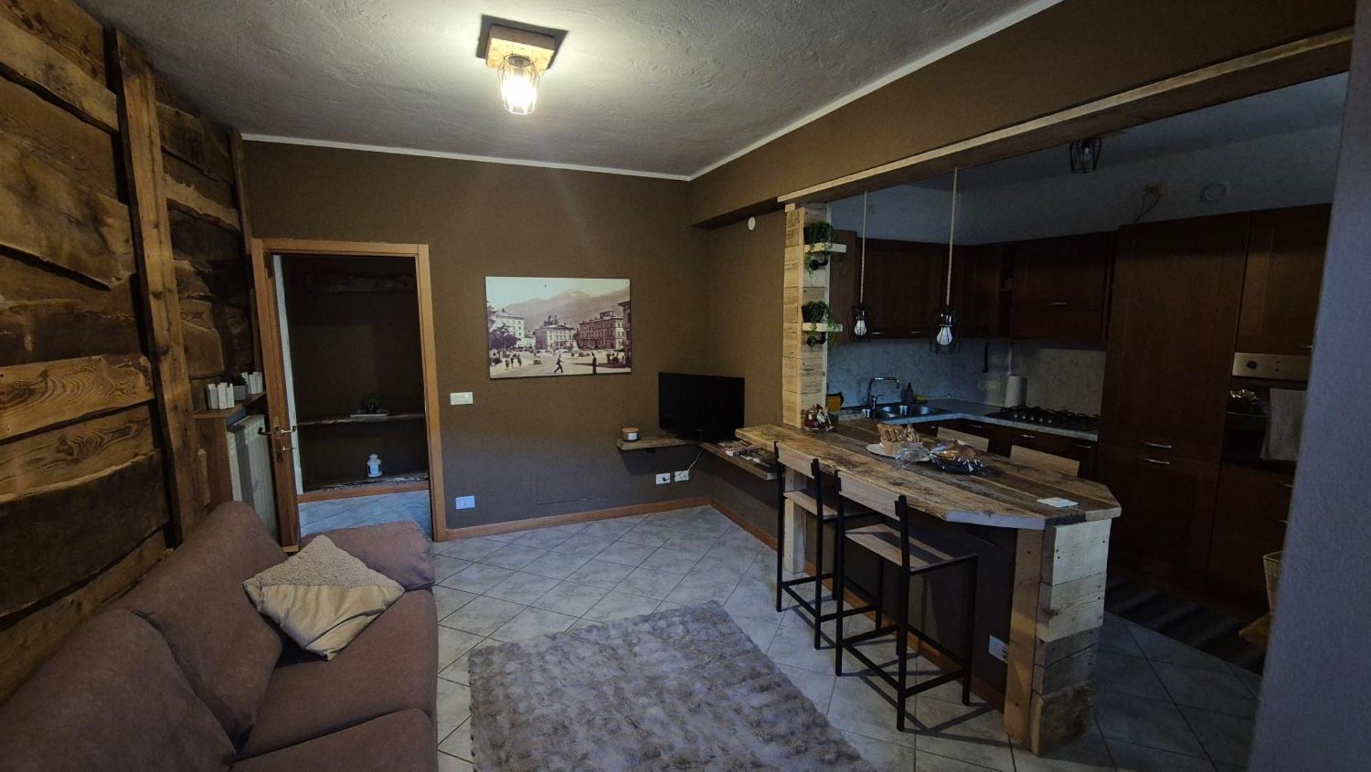 Typical Apartment In Valtellina Sondrio Extérieur photo